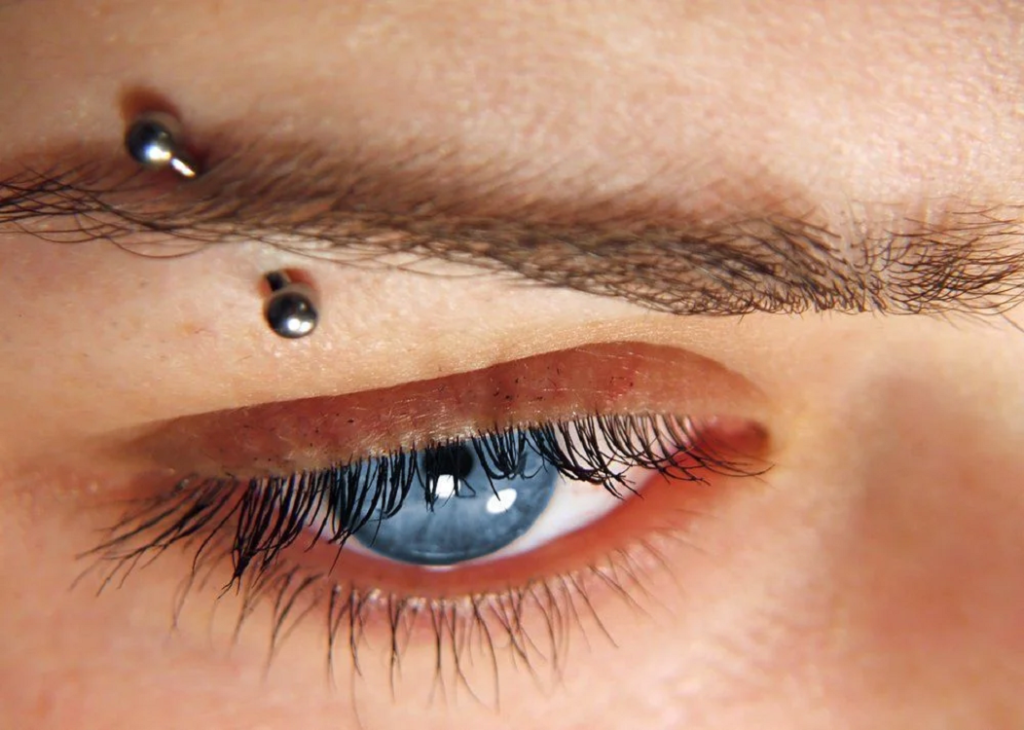 Frog Eye Piercing What Is It, Benefits, Procedure & Cost